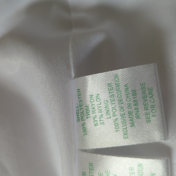 Lilly Pulitzer Amenna Flounce Sleeve Top in White 2 - Picture 14 of 16